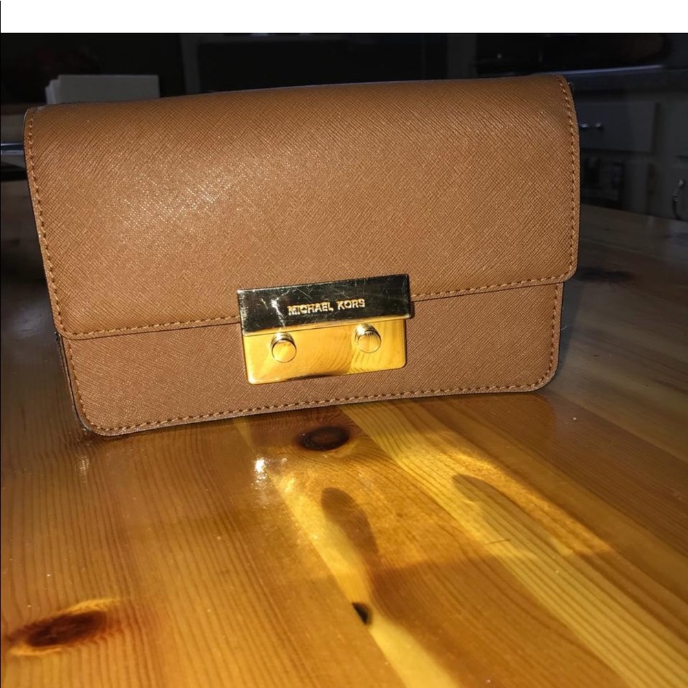 Michael Kors purse authentic